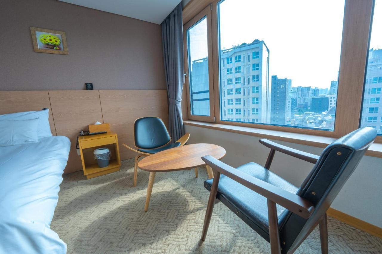 Jongno Hotel Lumia Сеул Екстер'єр фото